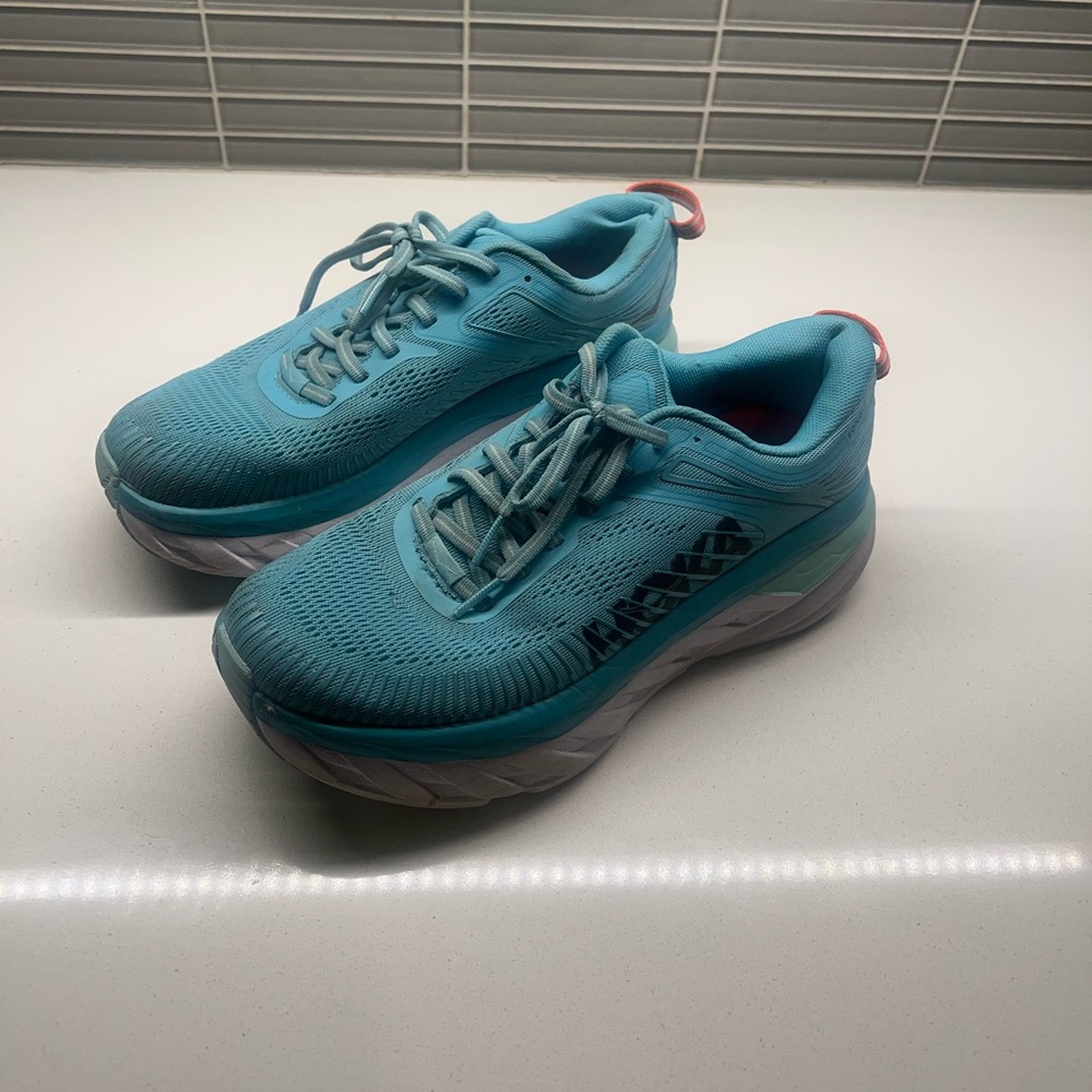 Hoka One One Bondi 7 aqua lightly used